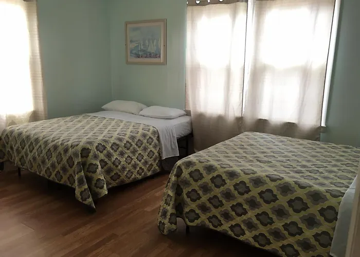 Blue Haven Apartments